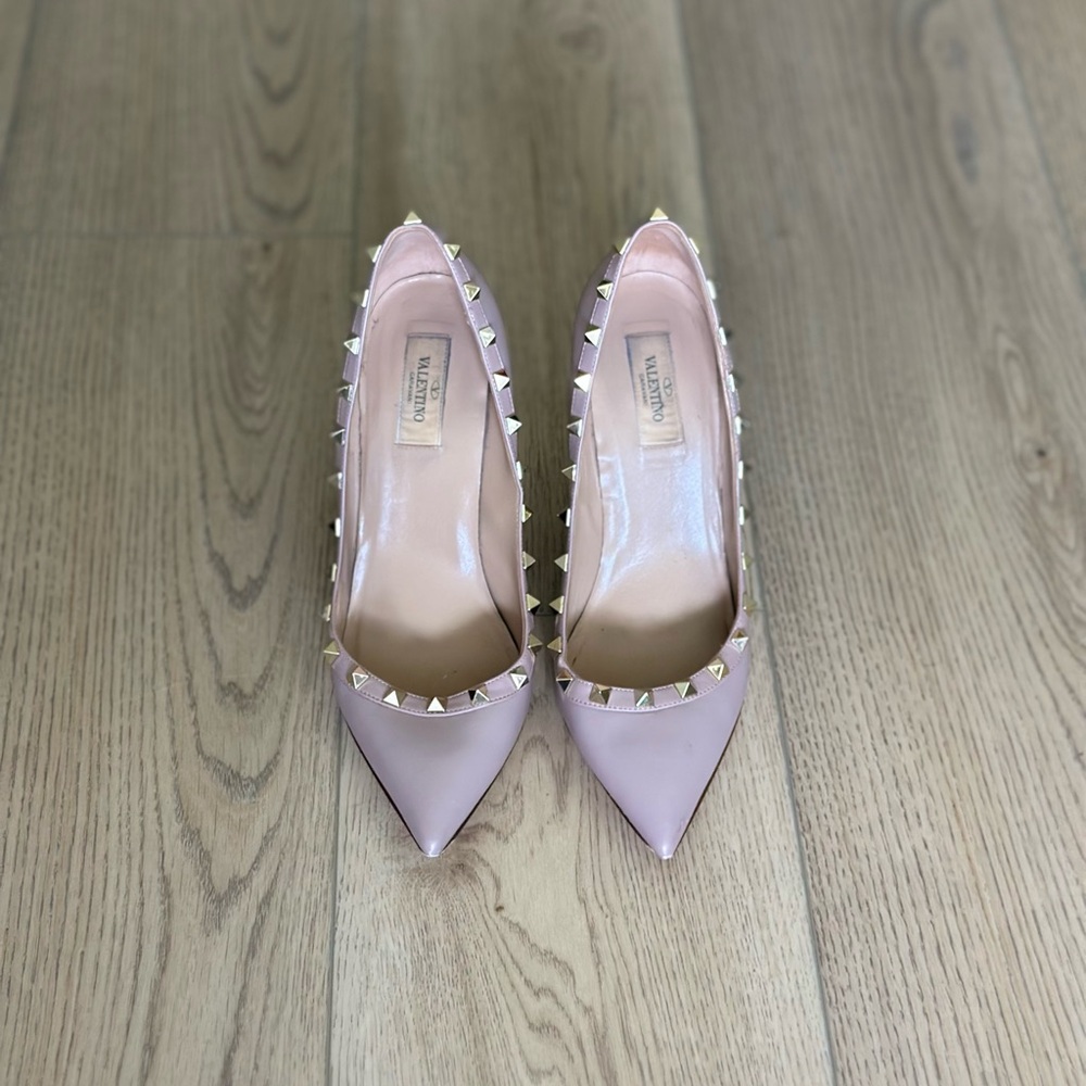 Valentino Garavani Rockstud Leather Pumps Nude Blush Heels EU 39.5 / US 9.5